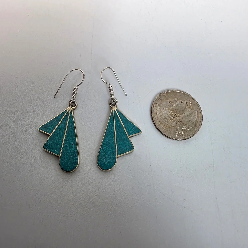 Tibetan Handmade Dangle Turquoise Earrings Silvertone Boho Ethnic Southwestern